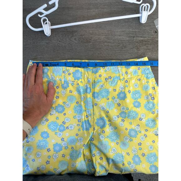 Lilly Pulitzer Yellow Blue Floral Print Capri Pants 10 - Picture 7 of 11